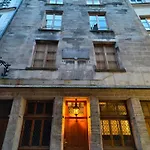 Calme Pour 4 Au Coeur Du Marais Apartamento